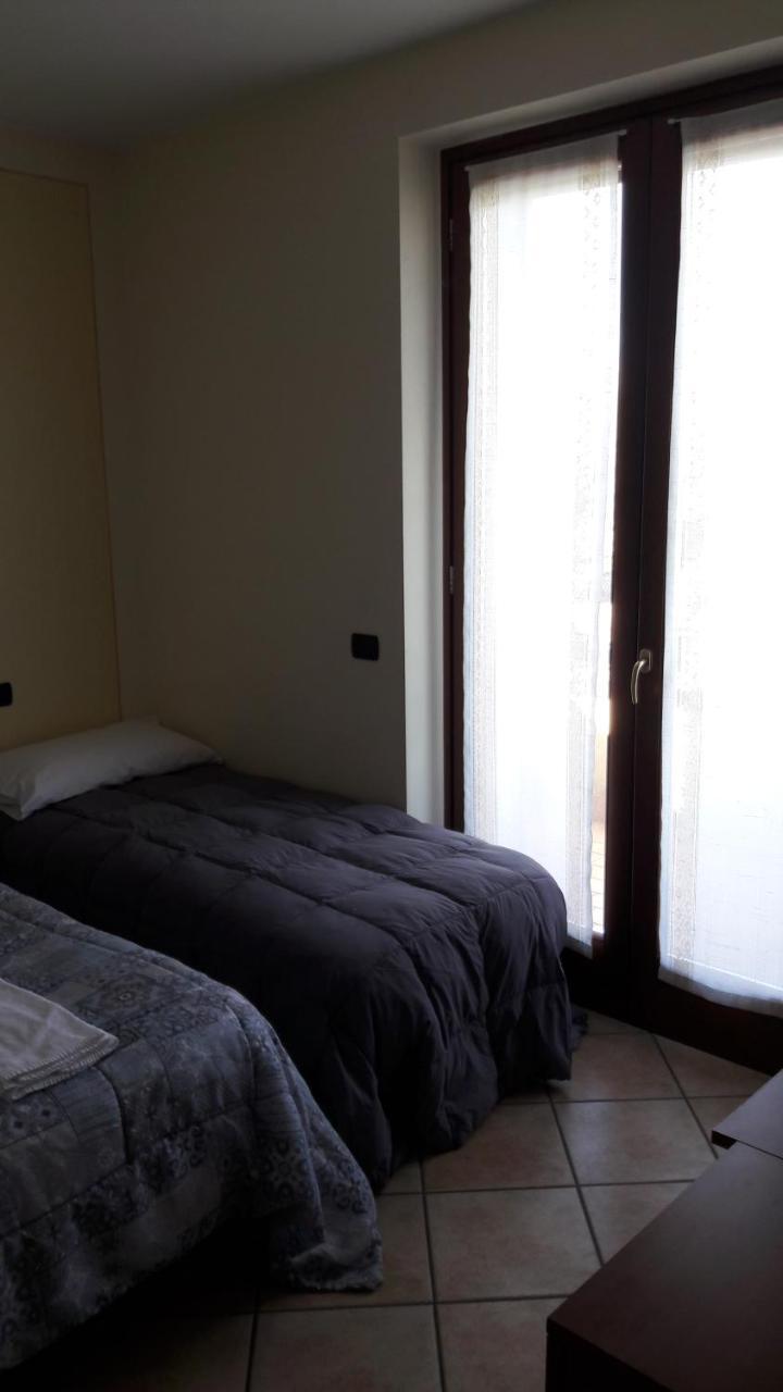 Bed and Breakfast Laghetto Ai Portici Pastrengo Zewnętrze zdjęcie