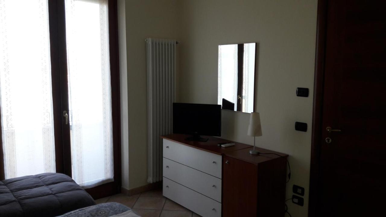 Bed and Breakfast Laghetto Ai Portici Pastrengo Zewnętrze zdjęcie